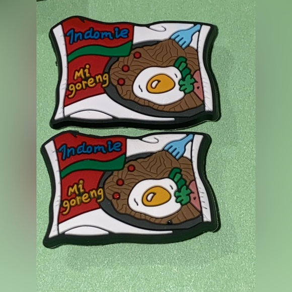 (6 for $10) Different Food 🤑 SALE Croc Shoe Charms - Picture 2 of 4